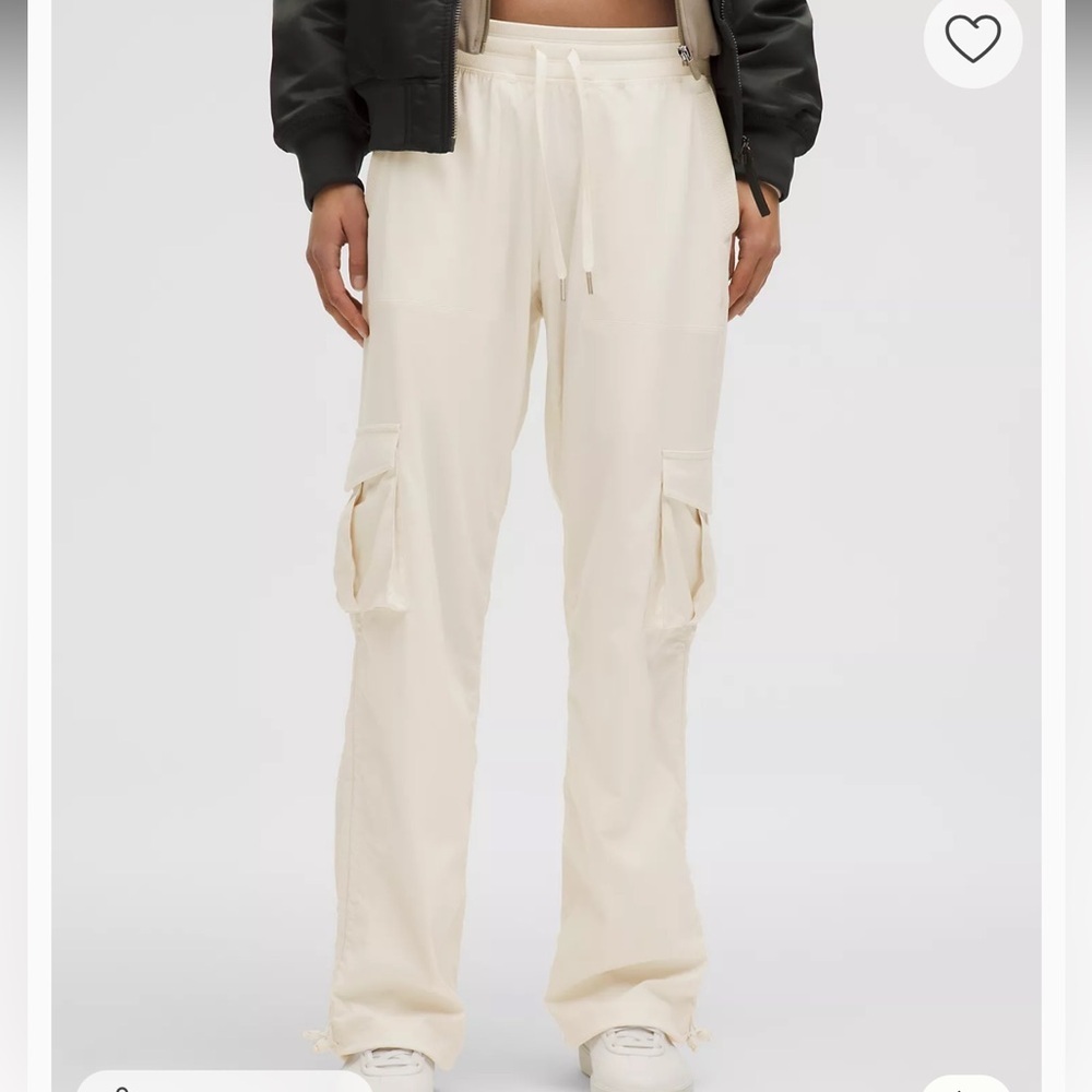 Lululemon Women’s Dance Studio Relaxed Fit Mid Rise Cargo Pant Untagged Size 12